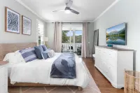 Gorgeous Lakefront Cottage at Reynolds Lake Oconee in highly desired Marina Cove