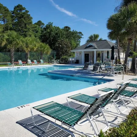 Salty Livin & Golf Retreat. Your Relaxing, Stress Free Vacation Awaits You!!