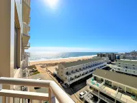Luxury Gateway Grand #603: Stunning Ocean & Bay Views, Outstanding Amenities ... - Jacuzzi