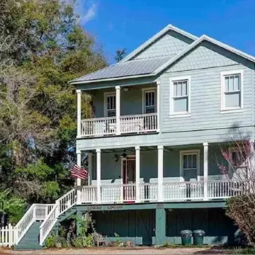 Hatch Life in Steinhatchee Landing