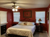 The Manor_4 BR w/ Pool Table, Swimming Pond, and Sand Volleyball