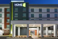 Home2 Suites by Hilton Bentonville Rogers Hotels near The Walmart Museum