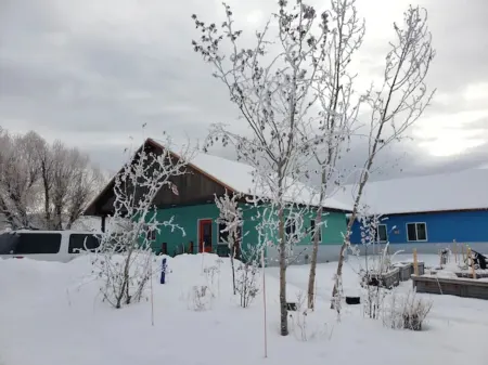 Boho Mountain Cottage in the heart of Driggs Отели в г. Дригс