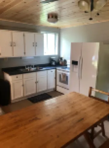 Cabin close to trails. Excellent location.