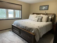 Private Lakefront home surround by nature. Great for Family Gatherings! Hotels in Green Lake Township