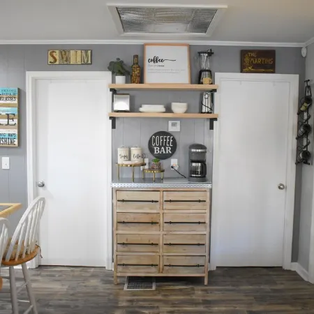 Uncork, Unwind, Relax @ this family & pet friendly Lake home #2