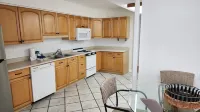 NEW Listing! 2 bed/2 bath CONDO-1000sq ft! Only a 5 min walk beach! Great views!
