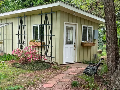 The Guest House at Elon Cottage