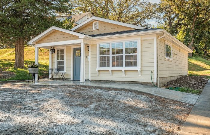 Cozy Cottage in the heart of Louisville, NE