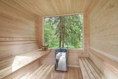 Cherry Valley Cabin: Hot Tub+Sauna+Scenic Riverfront