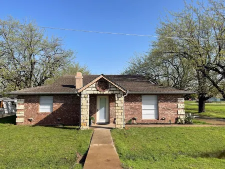 Bring Boat -Pwcs -Best Part of the Lake -4Bd 2Bath w Pickleball -FW Side of Town