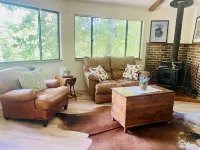 Roundhouse Cabin in Pigeon Forge …in town