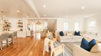 Great Katama Home with Pool -- Sept./OCT. Weeks Available! No Fee for Pool Heat!