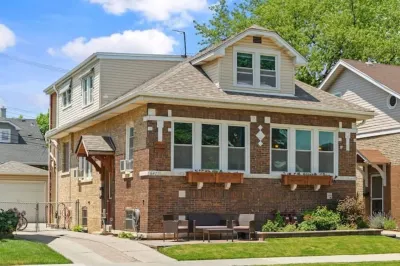 The Norwood Nook – Walkable Stay Near O’Hare & Metra! Hotels near O'Hare International Airport