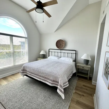 Corolla Sunset: Semi-Oceanfront and the Cleanest Home on the Beach!
