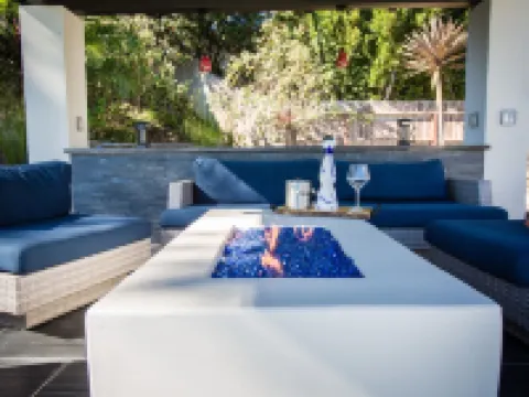 Amazing Views with Heated Pool and Jacuzzi Near Beach Hotels in Solana Beach