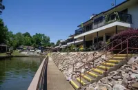 Emerald Isle waterfront resort 7South 2BR/2B balcony pool hottub wonderful view