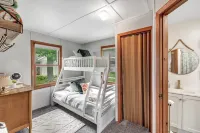 Turquoise Beach Cottage