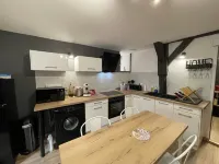 Apartment 4 center SEMUR EN AUXOIS "At Delphine and Guillaume" France