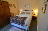 Situated in a Quiet Location With Off-street Parking. Ideal for Couples