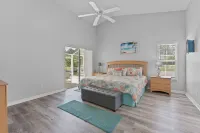 Luxury 4 bedroom Villa w/ pool in golf community, mins away from DisneyWorld Hotels near Northeast Regional Park Polk County