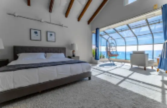 Oceanfront-2730 Sqft w/Spa, HugeDeck+Garden+Views