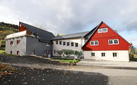 Apartment in a top location with sauna and roof lounge for families and active vacationers