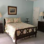 Relax & Enjoy all that Oxford has to offer & stay at the “LandShark Lounge