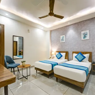Gallivanto Inn Hotels near Rohini