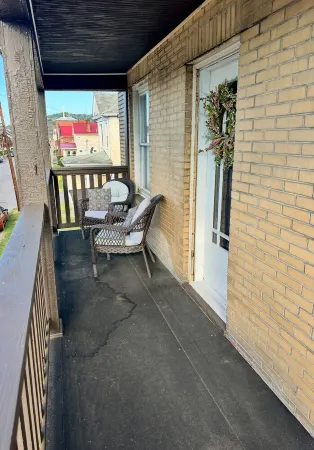 Centerally Located Apartment in Moundsville