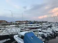 Wonderful Vacation Apartment on the Wieker Bodden