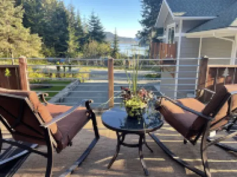 “The Cove” A Quiet Retreat Between Alaskas Ocean and Forest