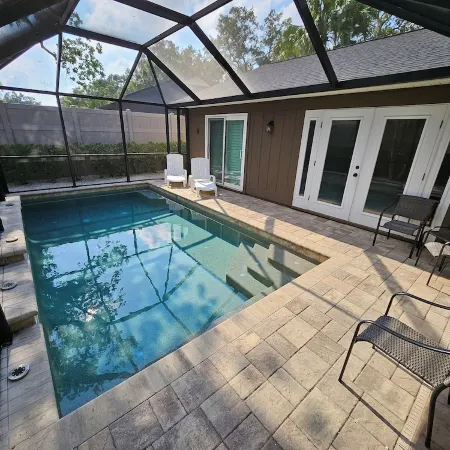 Family Poolside Paradise on Quiet Cul-de-Sac 4.7 Miles from Siesta Key Beach