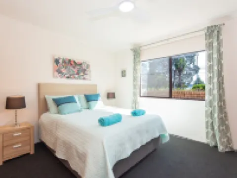 1 Commodore Batehaven Hotels in Batehaven