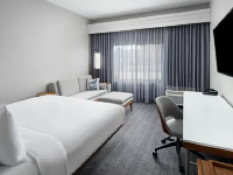 巴吞魯日南萬怡酒店 東巴吞魯日縣酒店