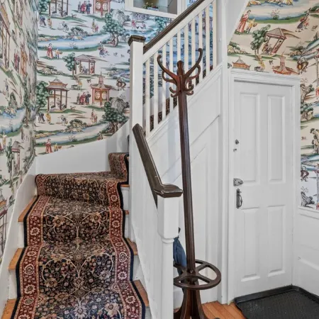 Spacious 1Br on Salem Common l Steps to Downtown l Fenced in Yard + Parking Отели рядом с достопримечательностью «Музей Пибоди в Эссексе»