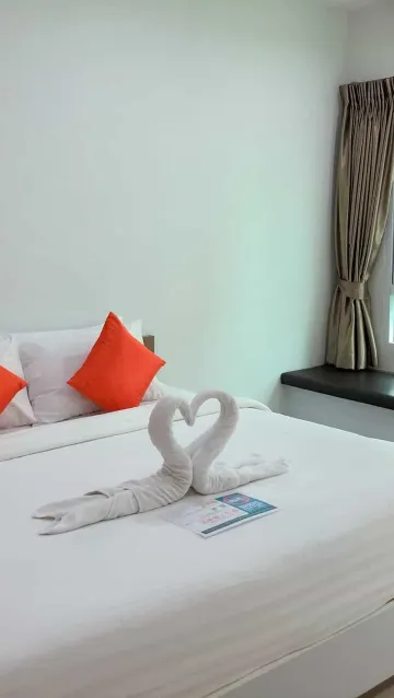 ห้องสแตนดาร์ด เตียงใหญ่ 1 เตียง