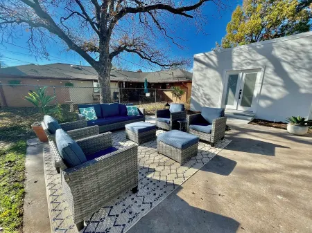 Three Bedroom, Historic, Charming Spanish Villa in Abilene TX!
