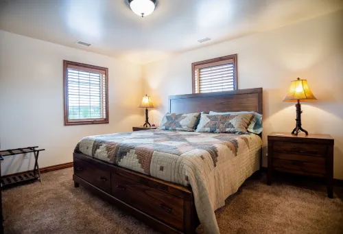 Comfy Gathering Place for Friends or Family!