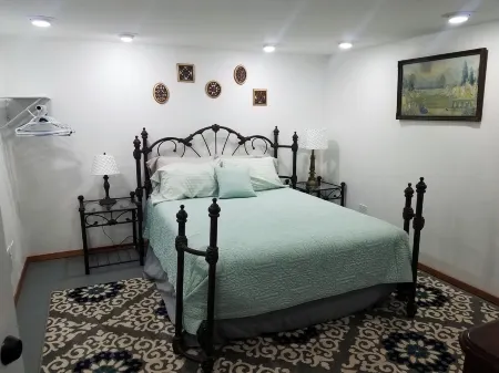 Vacation rental or event venue on Lake Pepin