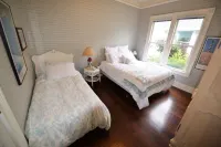 Just steps from the beach - Awesome views! Perfect family beach house!