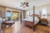 Fall Discounted Specials - Five Bedroom Beachfront South Maui Home - Modern! Hotels near Kīhei Kalama Village
