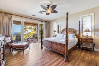 Fall Discounted Specials - Five Bedroom Beachfront South Maui Home - Modern! Hotels near Kīhei Kalama Village