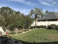 Palm Coast cottage, 3 bedroom 2 bath house w/office,city golf courses and beach.