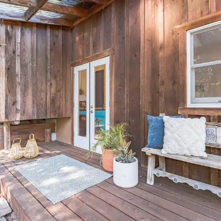 Monterey Bay Farm Retreat! Best Access to Monterey & Santa Cruz Attractions.