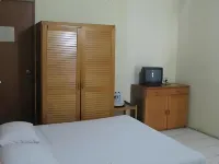 Hotel Lautze Indah