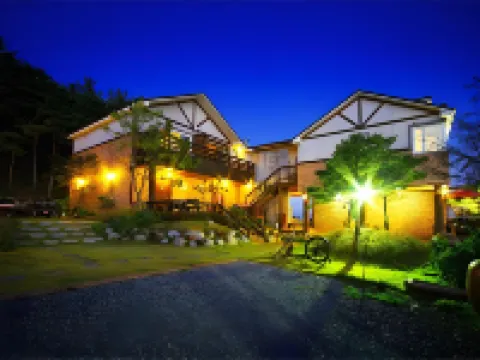 Casa Seorak Bed and Breakfast