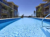 Edgewater Palms Apartments - Pools