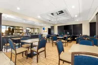 Comfort Suites