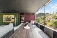 Desert Zen Retreat  Hot Tub • Sauna • Gym